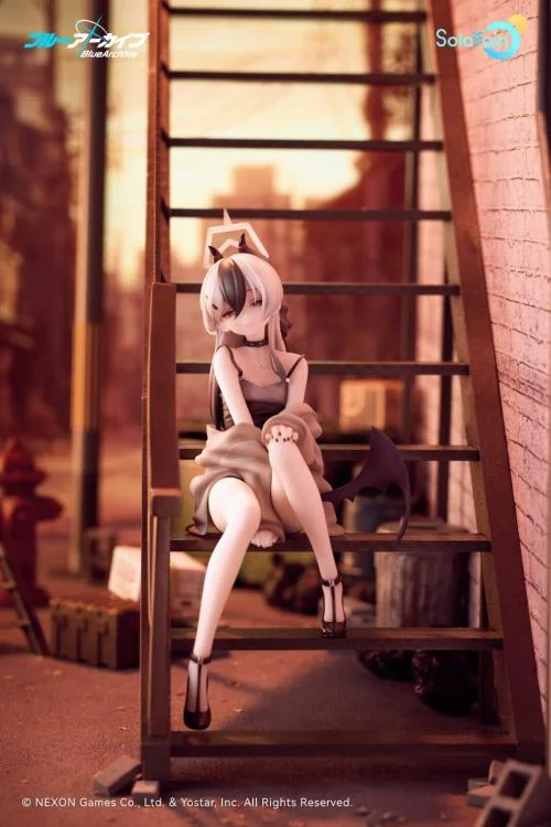 Blue Archive Kayoko (Dress: Memorial Lobby Ver.) 1/7 Scale Figure - Image 2