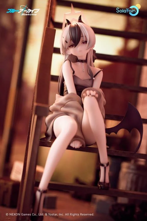 Blue Archive Kayoko (Dress: Memorial Lobby Ver.) 1/7 Scale Figure - Image 6