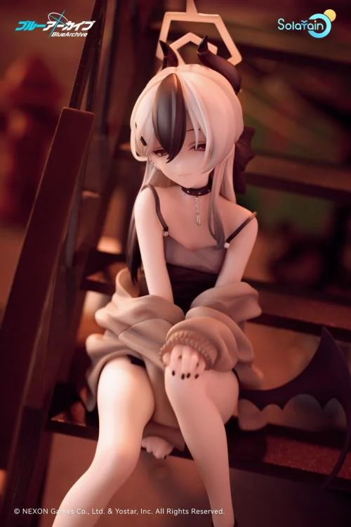Blue Archive Kayoko (Dress: Memorial Lobby Ver.) 1/7 Scale Figure - Image 7