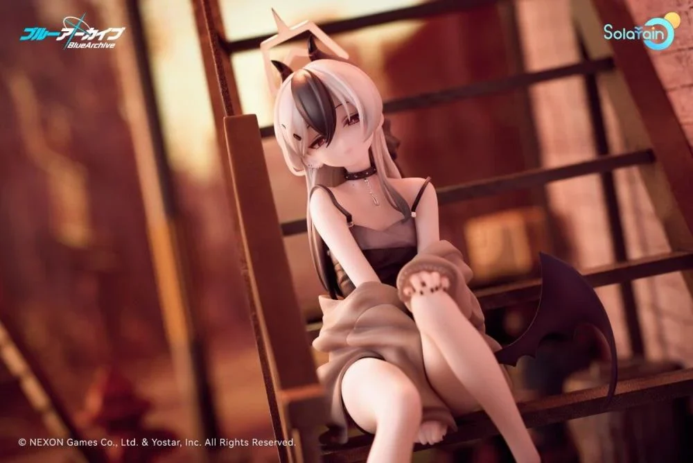 Blue Archive Kayoko (Dress: Memorial Lobby Ver.) 1/7 Scale Figure - Image 8