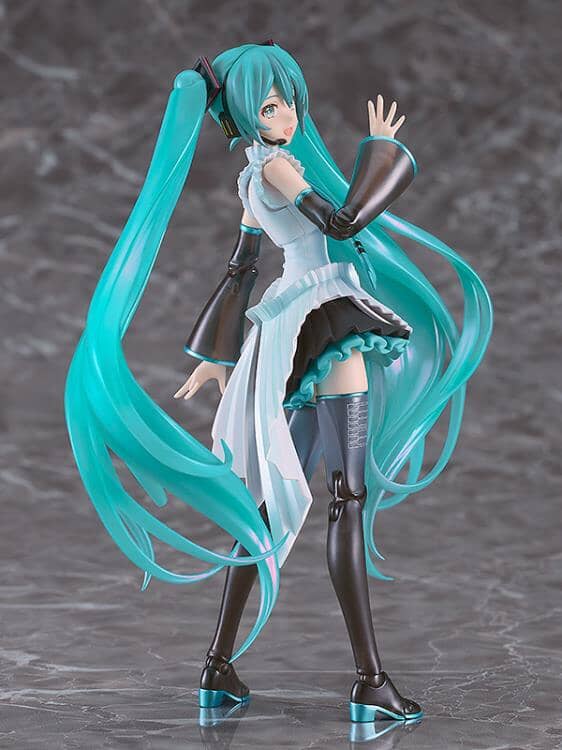 Vocaloid Character Vocal Series 01 PLAMATEA Hatsune Miku (Happy 16th Birthday Ver.) Model Kit - Image 12